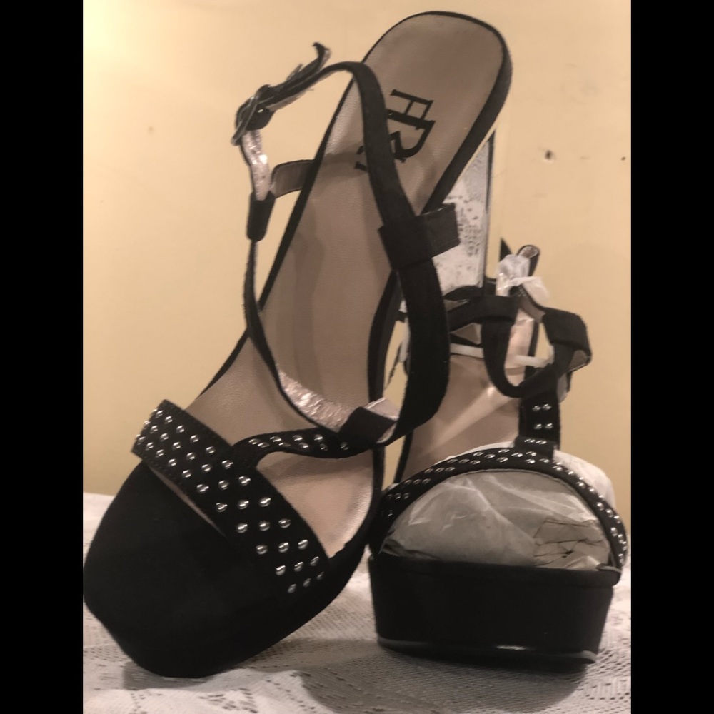 3 X Host Pick🌹FAHRENHEIT HIGH HEELS🌹 - Picture 3 of 6